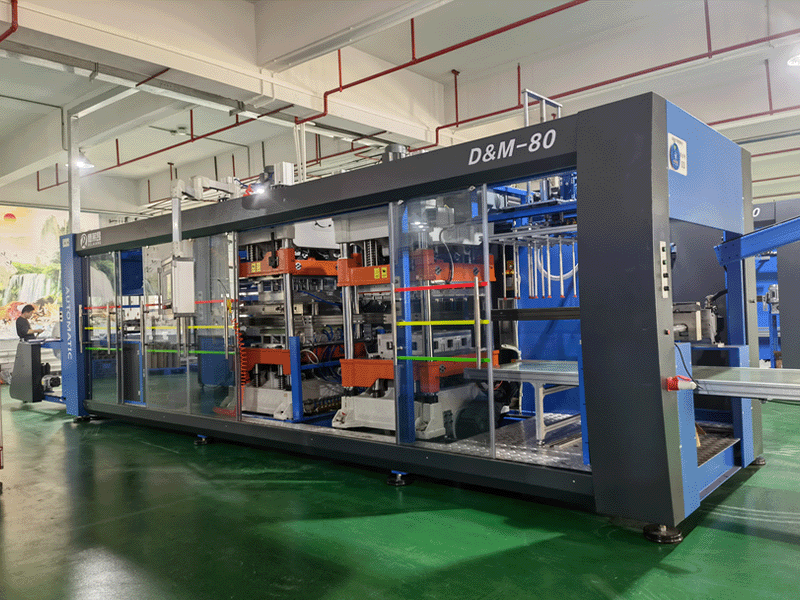 Four Stations Automatic Plastic Thermoforming Machine DM80.1